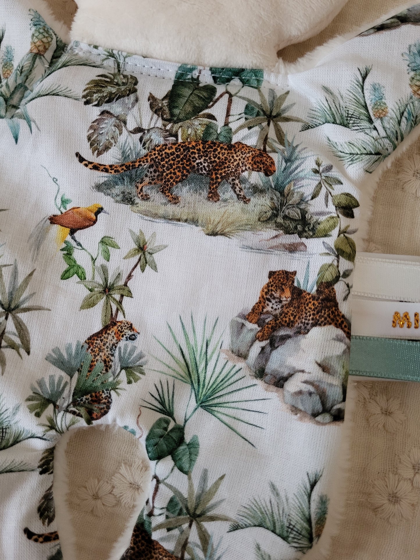 Mini doudou lapin LEOPARD JUNGLE