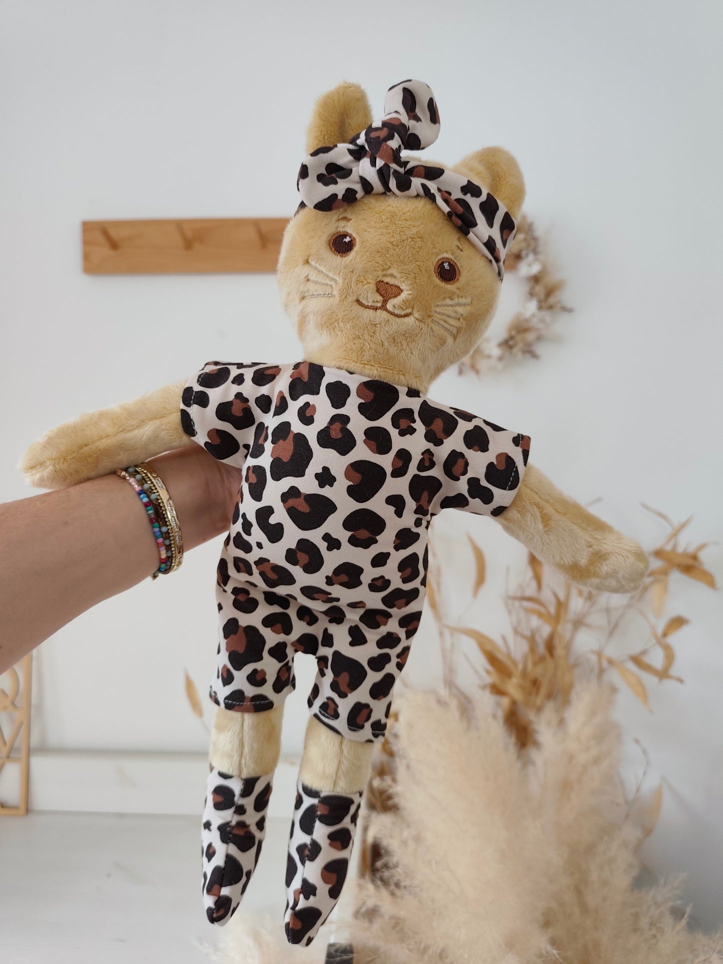 Tenue COMBINAISON léopard jersey pour poupée peluche 45 cm