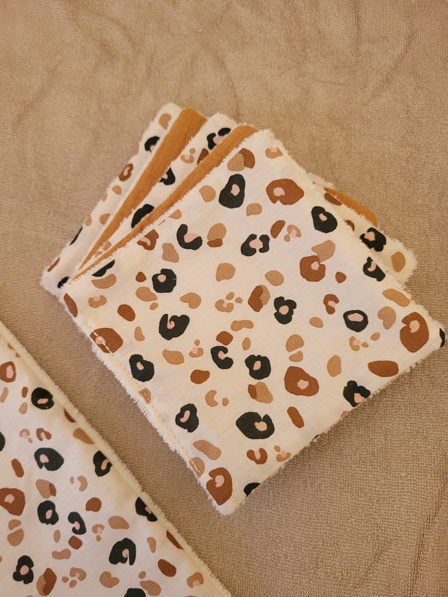 lot de 5 lingettes LEOPARD