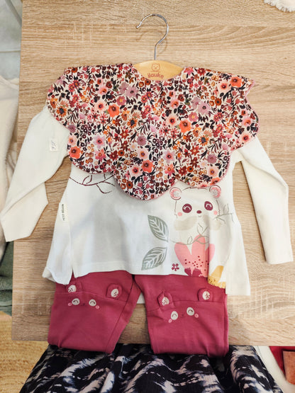 Bavoir FLEURS poppy bordeau rose 0/6 mois