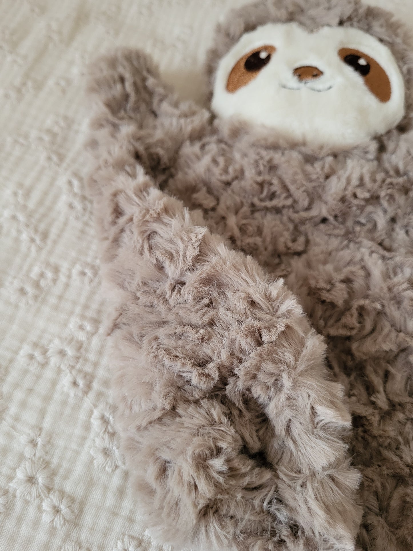 Doudou PARESSEUX fourrure marron