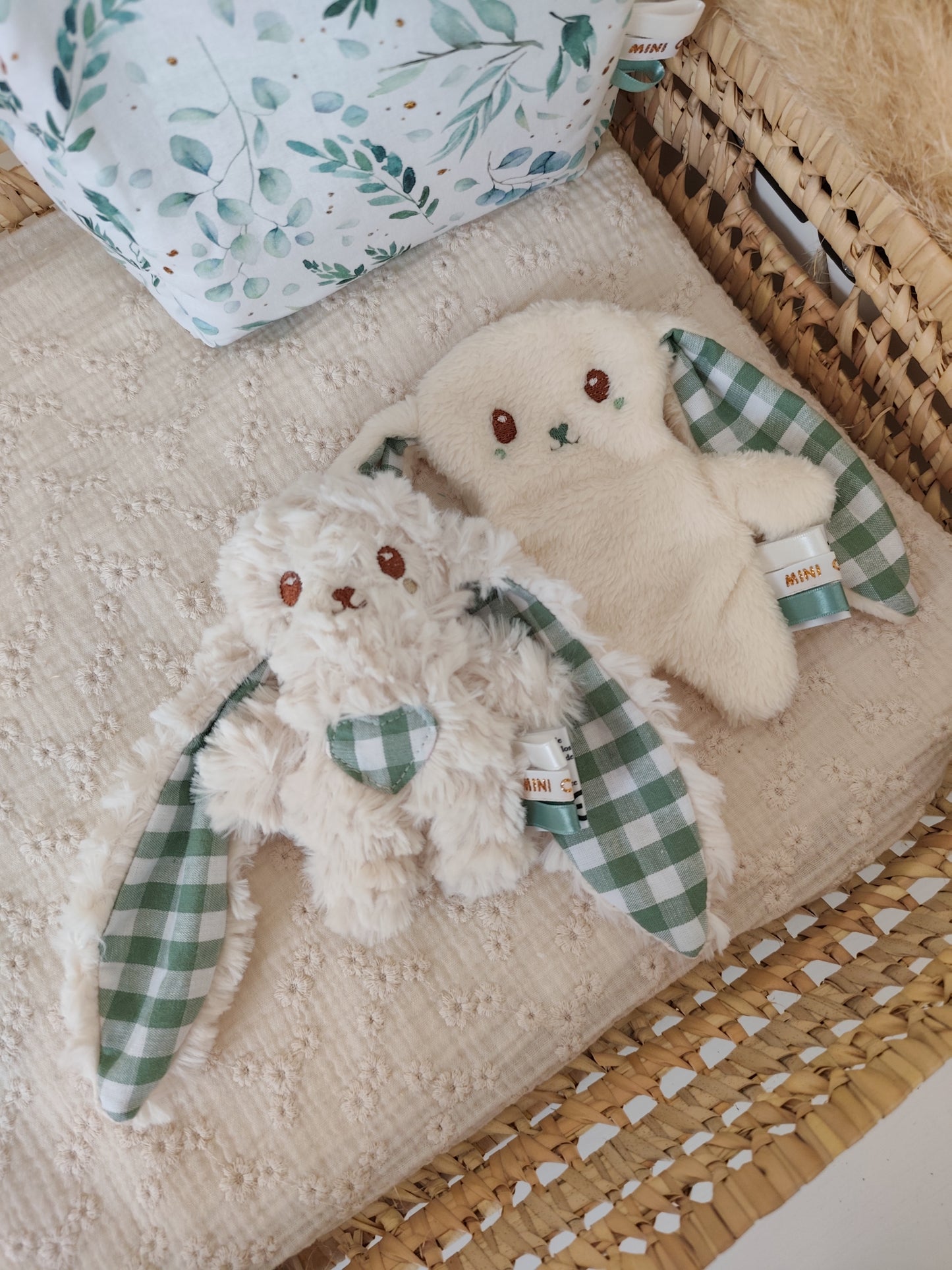 Doudou plat KAWAII vichy vert eucalyptus