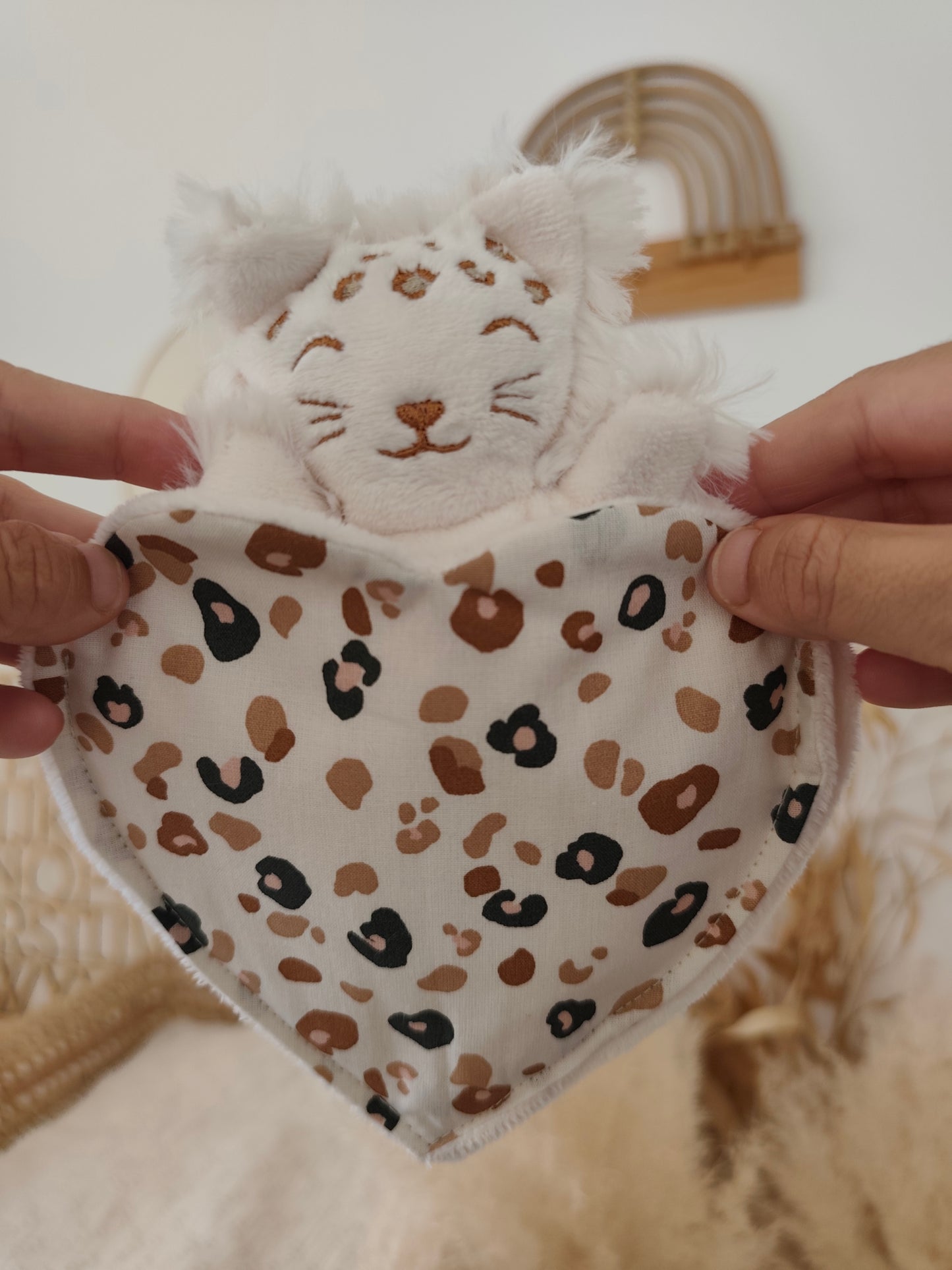 Doudou RECONFORT mini léopard