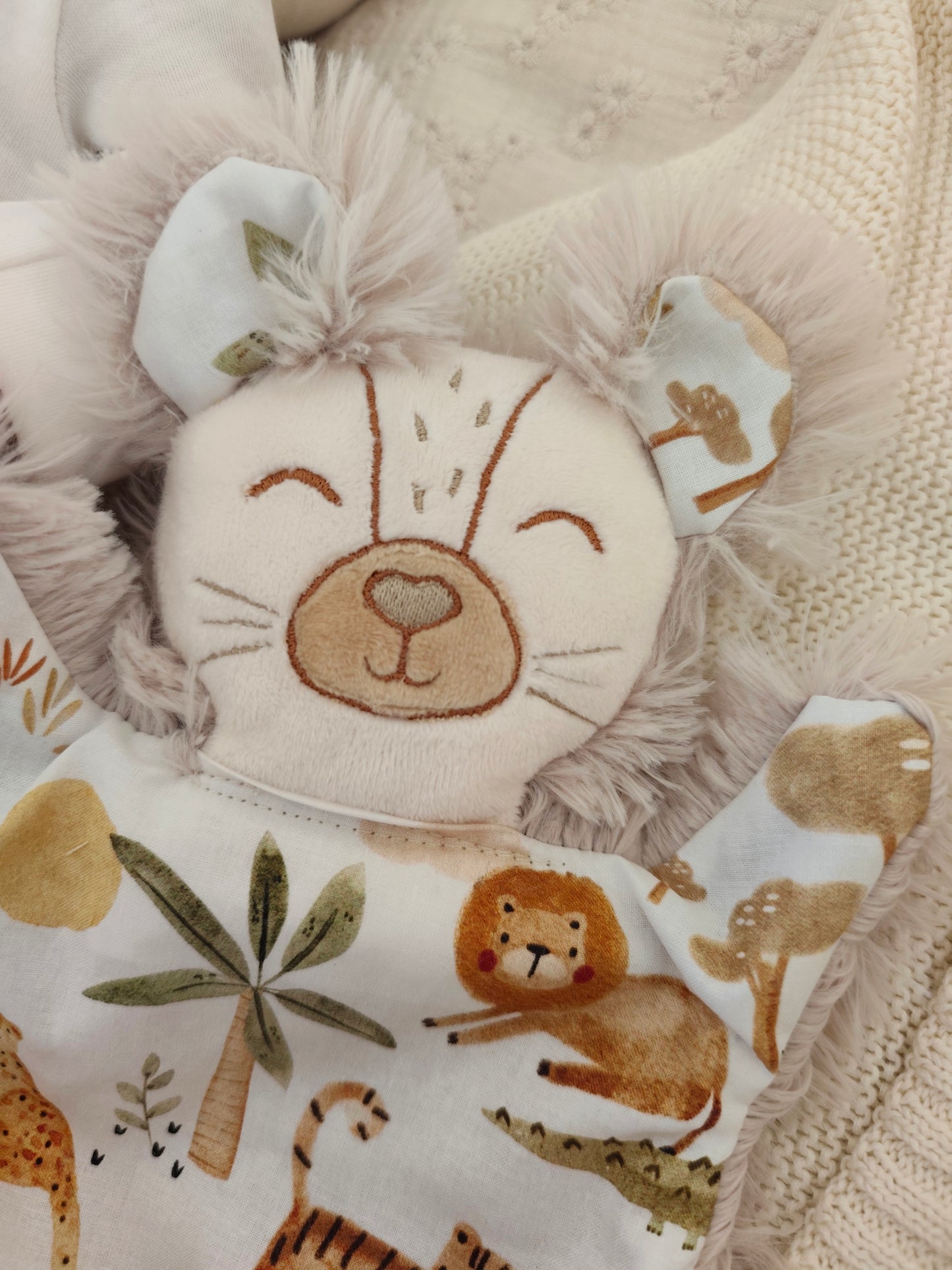 Doudou LION fourrure savane