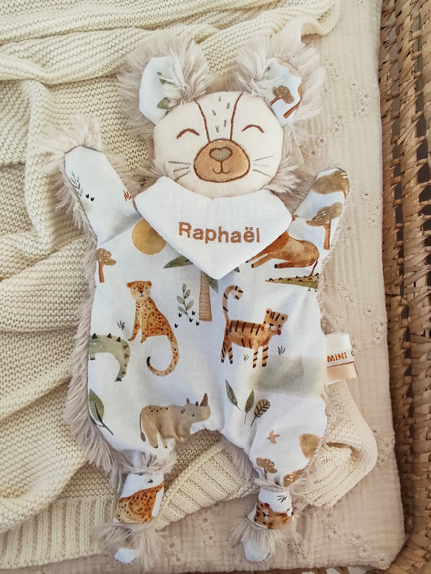 Doudou LION fourrure savane