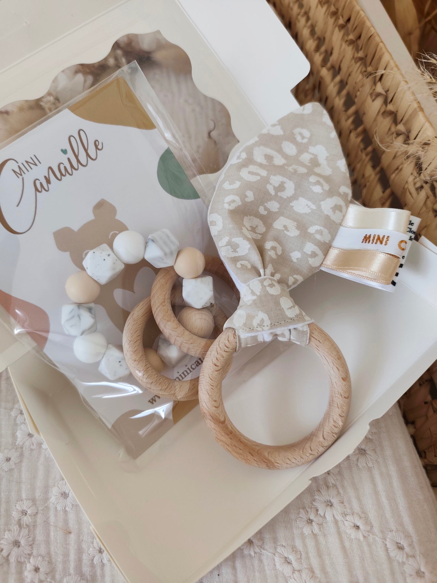 Coffret Anneau de dentition + hochet léopard beige