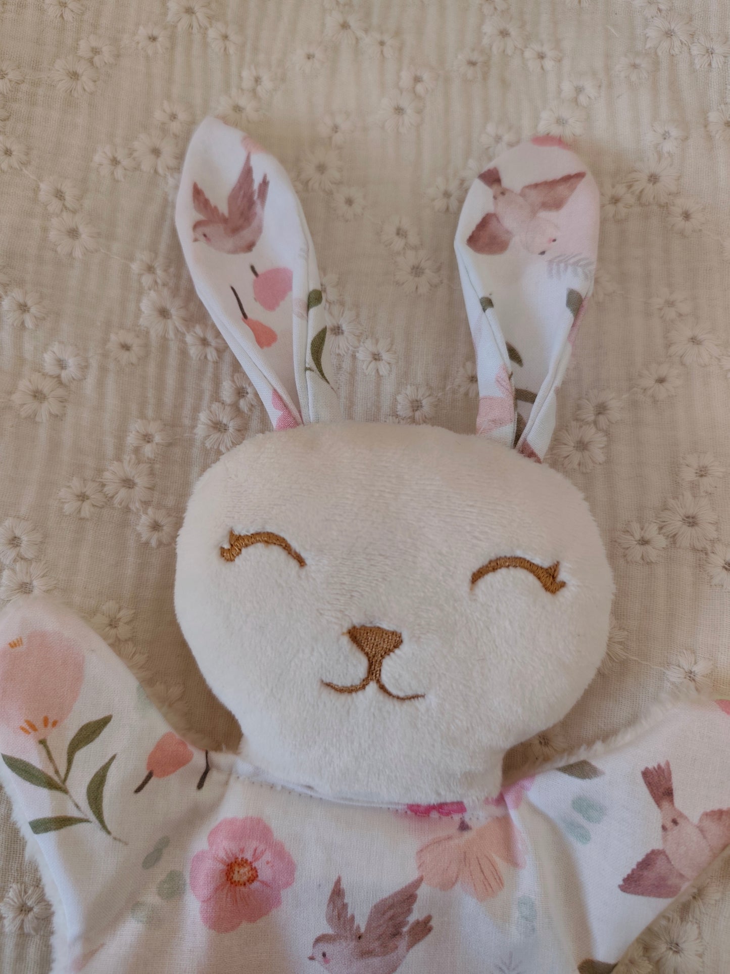 Mini doudou lapin BIRDY rose et vert