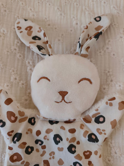 Mini doudou lapin LEOPARD marron