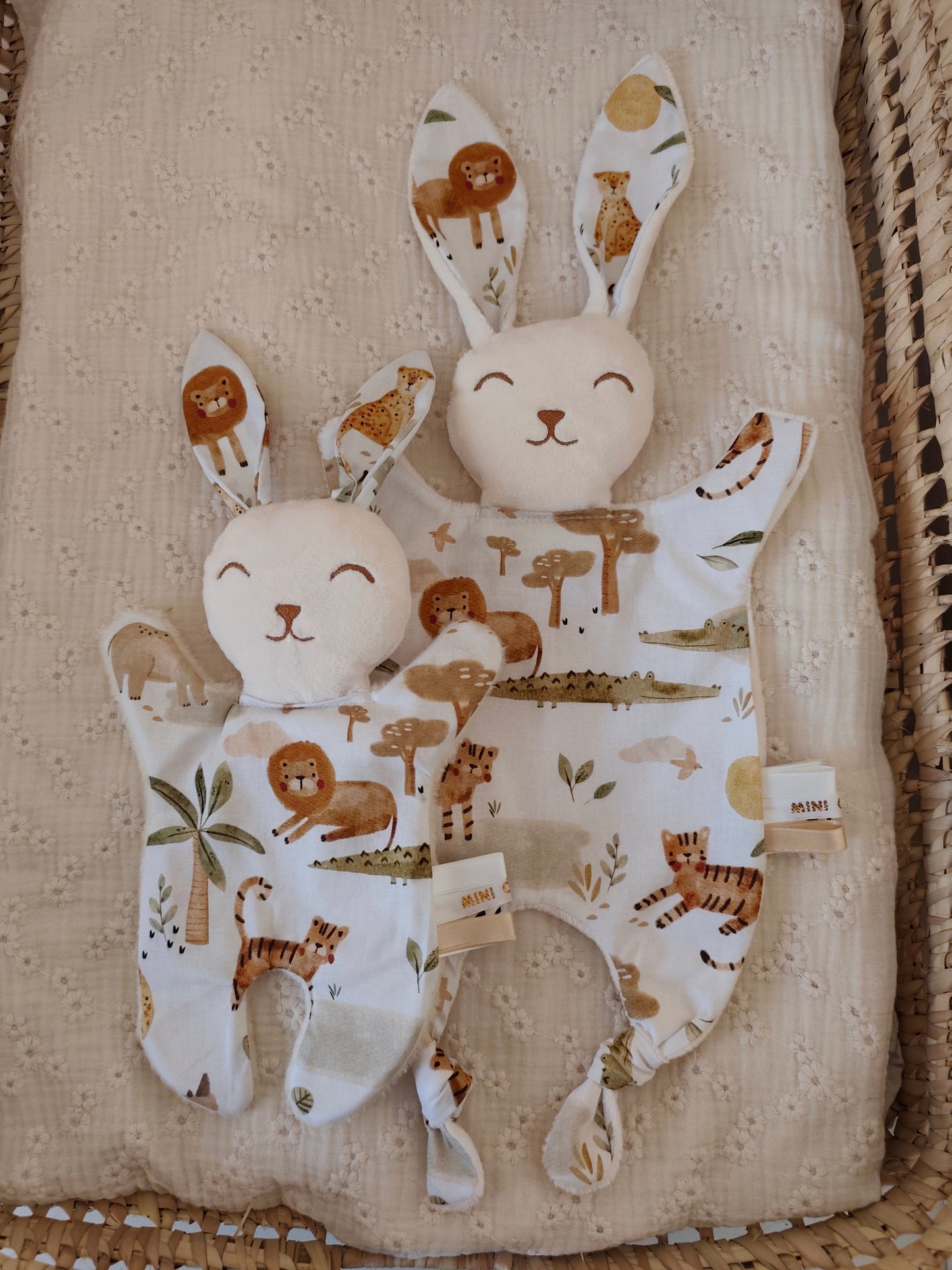 Grand doudou lapin SAVANE marron