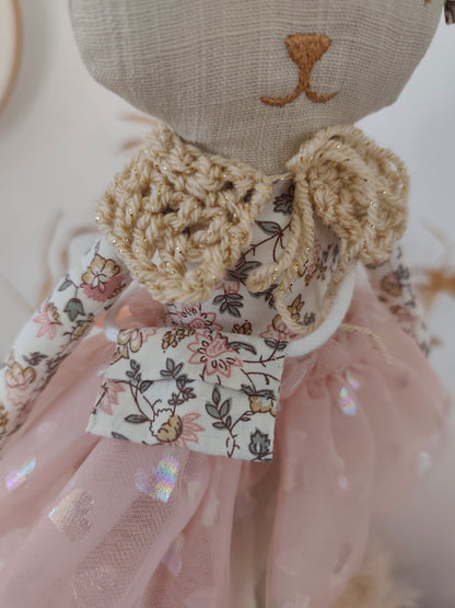 Poupée chat ROMANTIQUE rose
