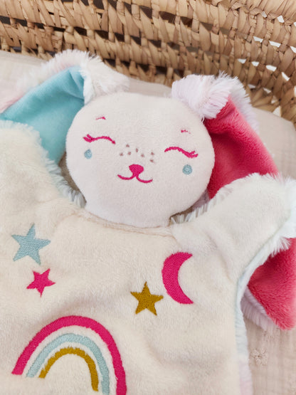 Doudou lapin ARC EN CIEL BRODE rose