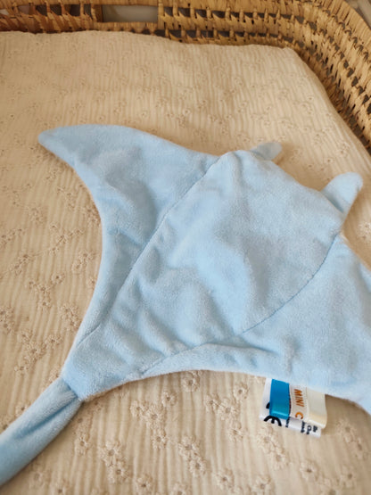 Doudou raie manta bleu uni minky