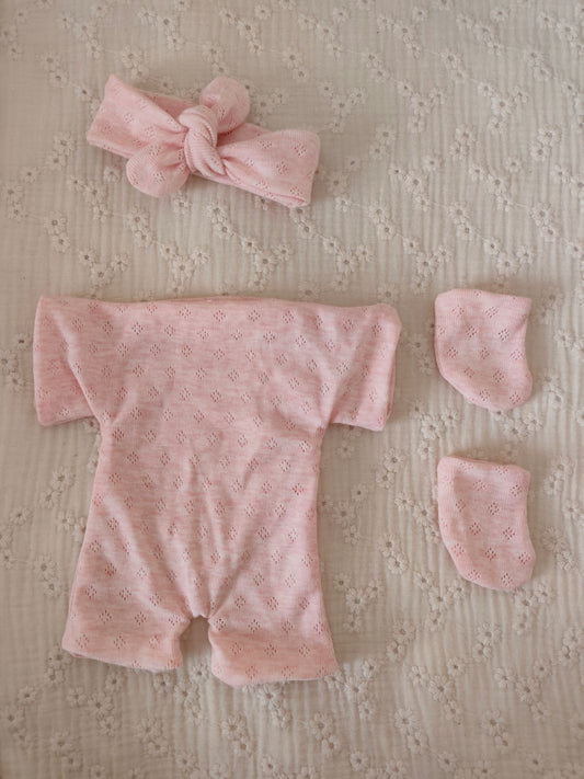 Tenue COMBINAISON rose pour poupée peluche 45 cm