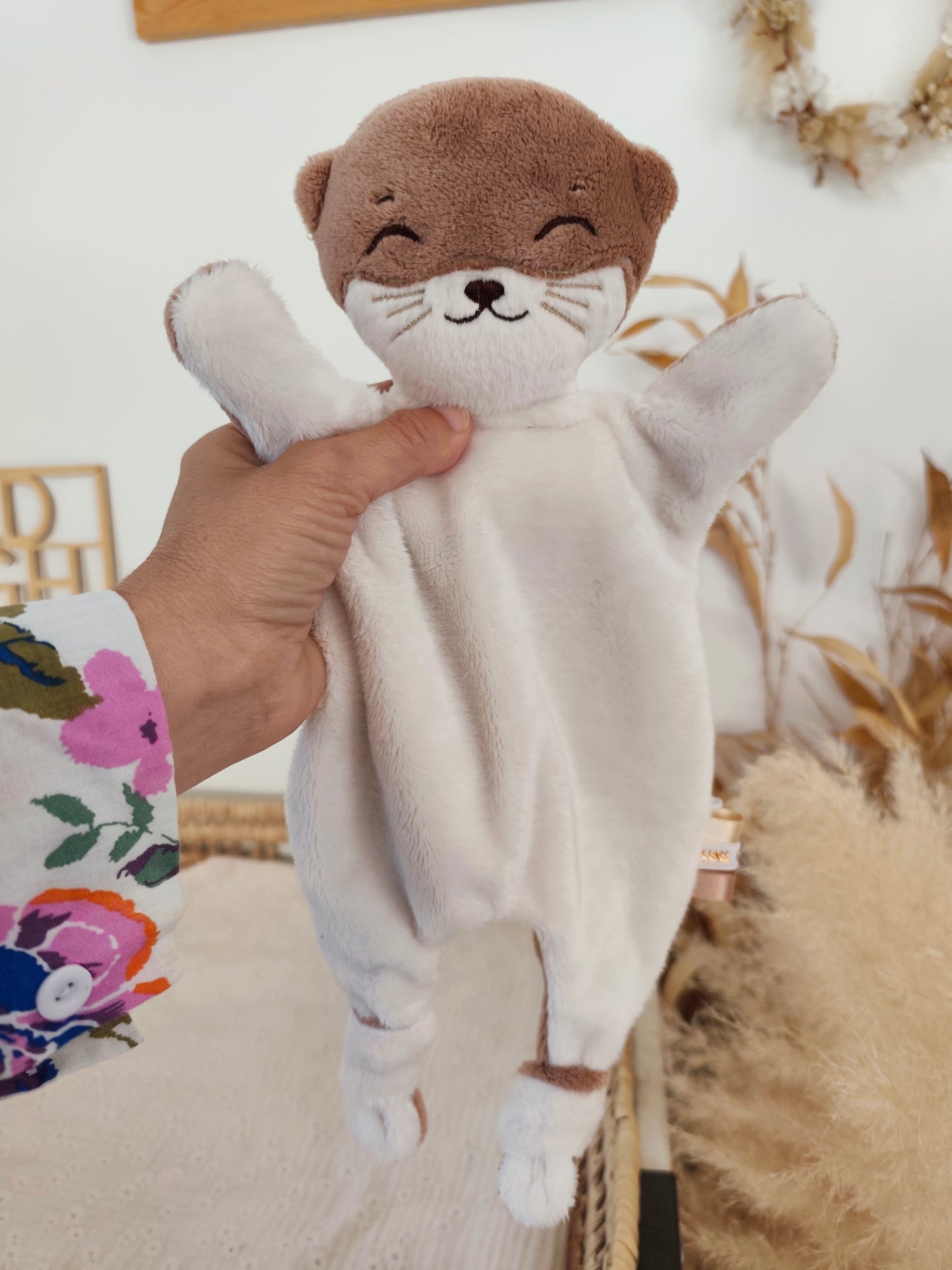 Doudou LOUTRE marron