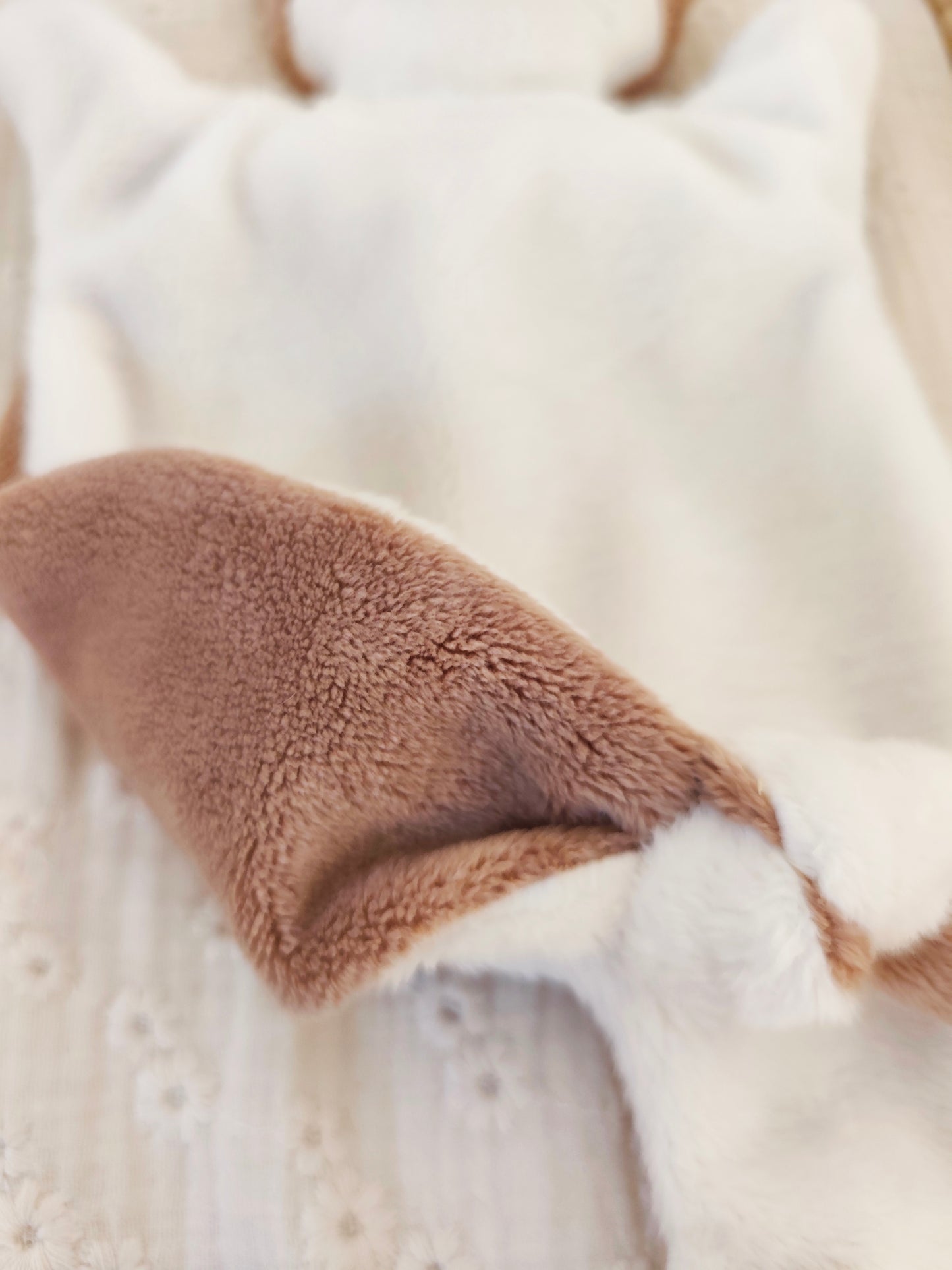 Doudou LOUTRE marron