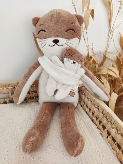 Peluche poupée chat LOUTRE 45 cm