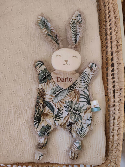 Grand doudou lapin LÉOPARD EUCALYPTUS
