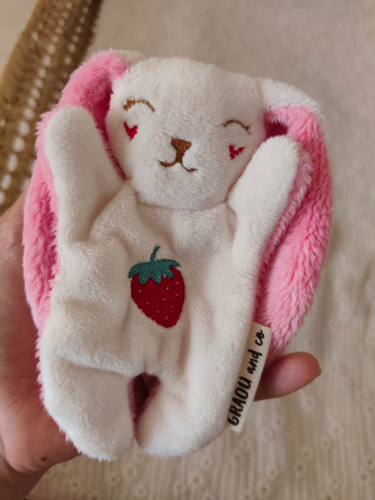 Doudou RECONFORT lapin FRAISE