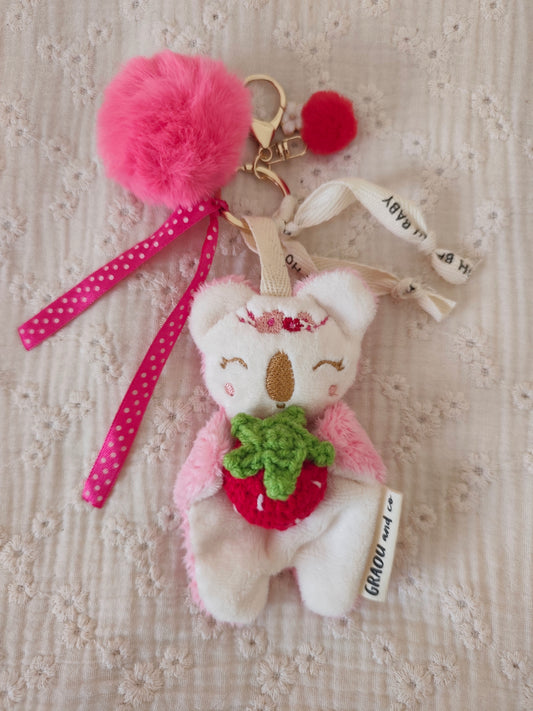 GRI-GRI porte clé koala FRAISE dans les bras