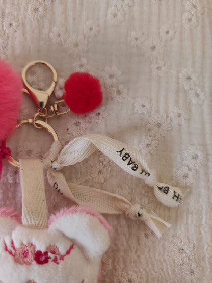 GRI-GRI porte clé koala FRAISE dans les bras