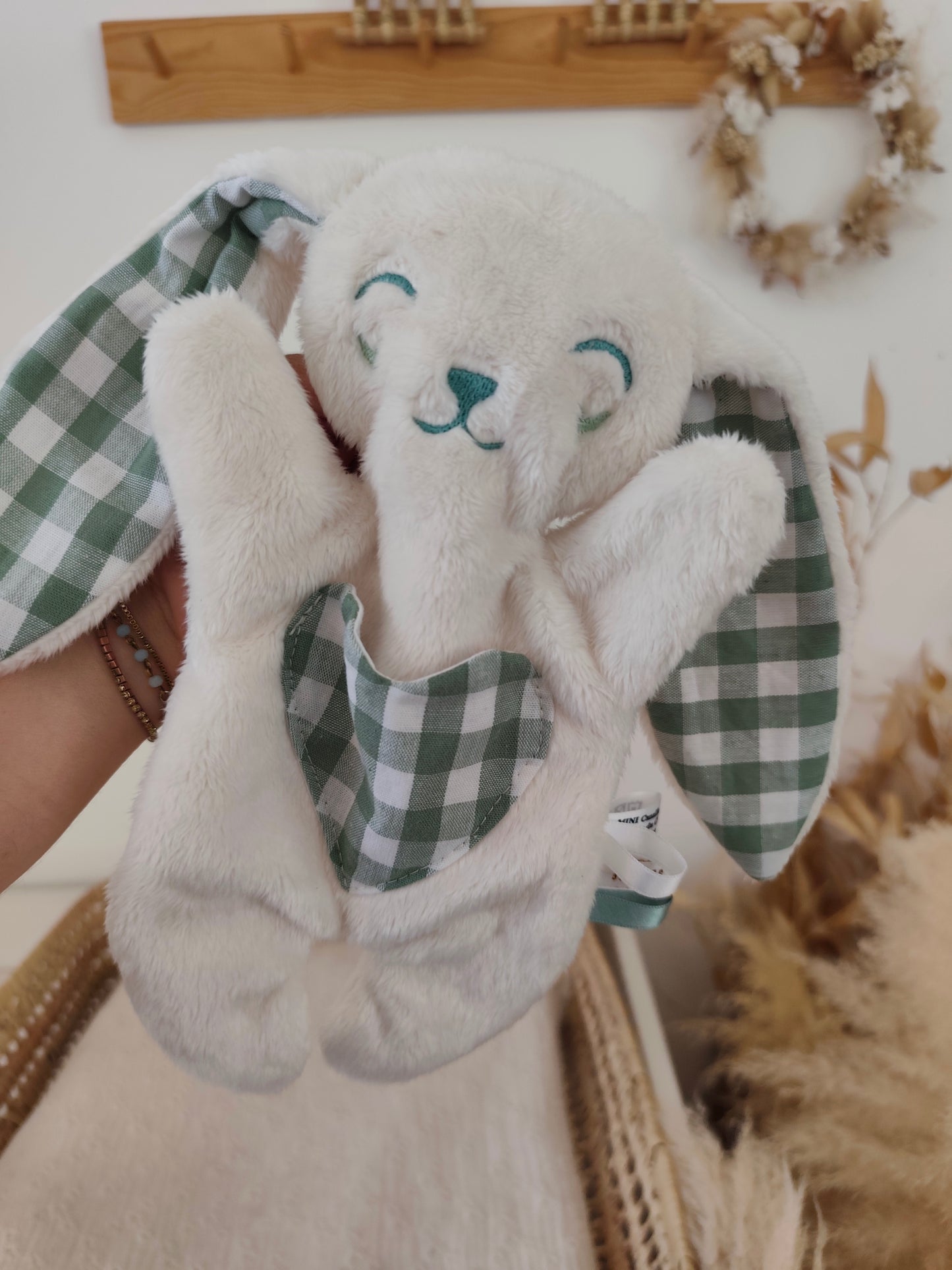Doudou plat lapin vichy vert eucalyptus