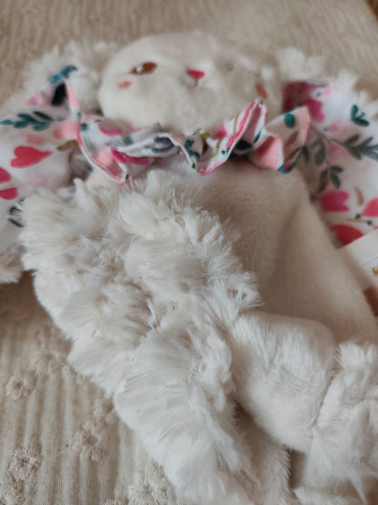 Mini doudou lapin CŒURS
