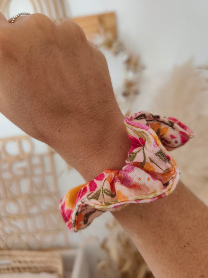 Chouchou FLEURI élastique pour cheveux / Femme et Fille