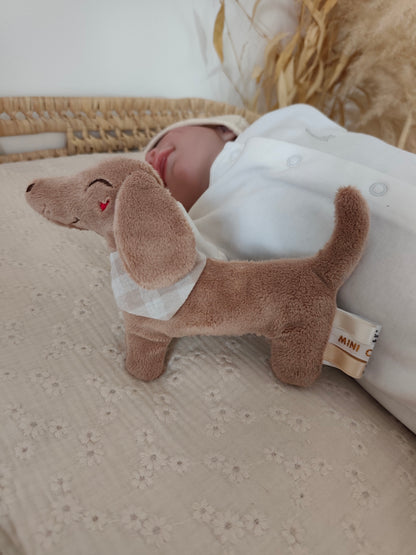 Hochet TECKEL polaire marron éveil bébé