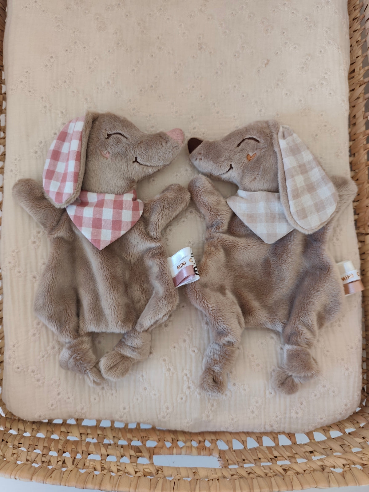 Mini doudou TECKEL polaire vichy vieux rose