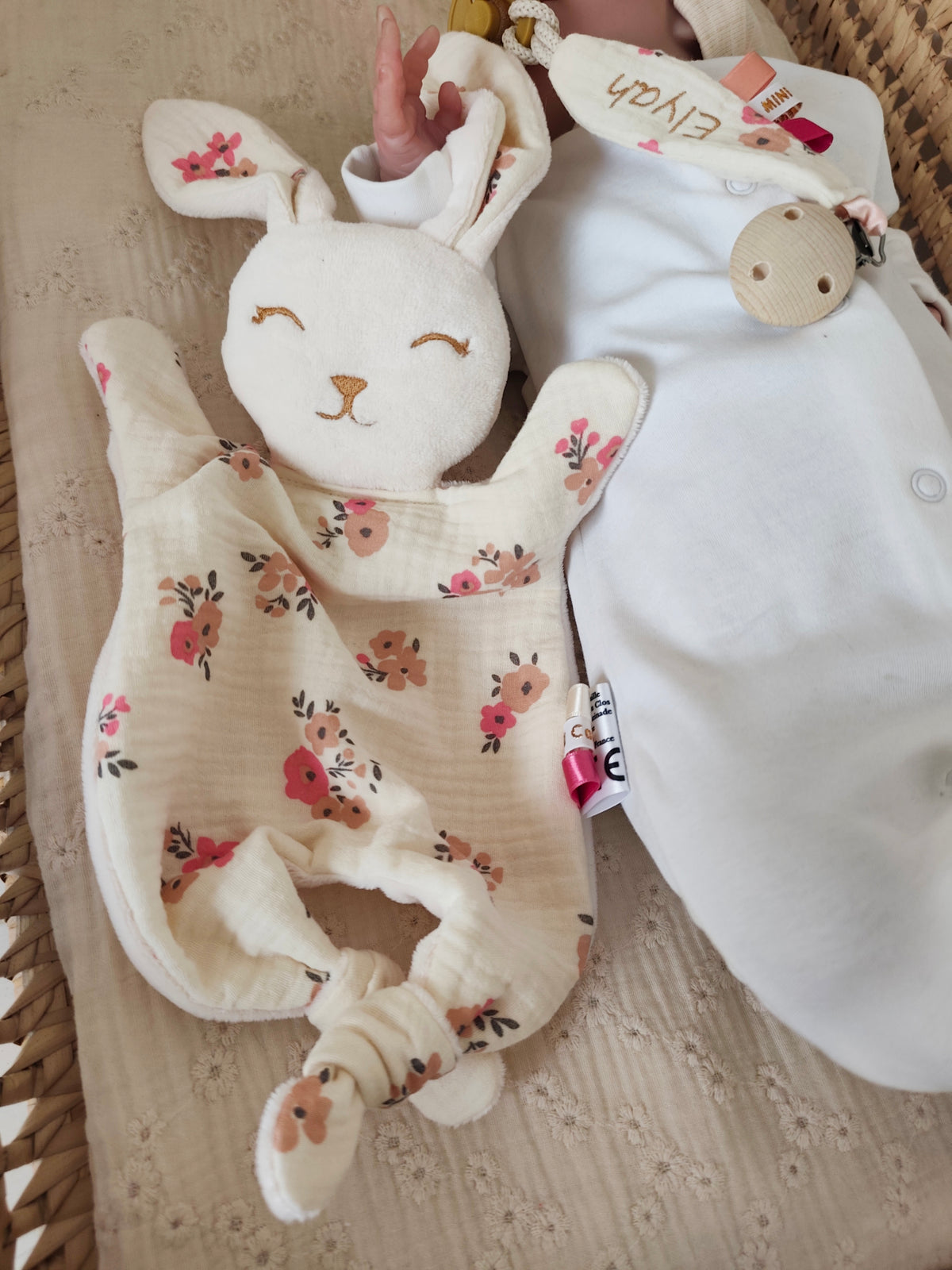 Grand doudou lapin AUTUMN fleurs