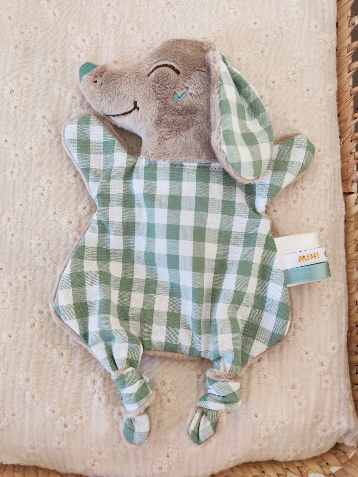 Mini doudou TECKEL vichy vert eucalyptus