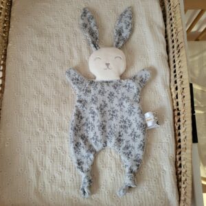 Doudou lapin FLEURI GRIS (grand modèle)