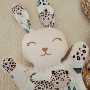 Doudou mini lapin GUEPARD