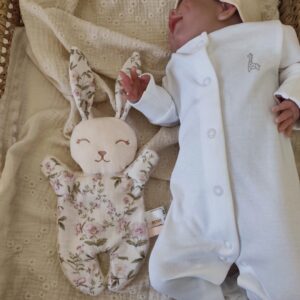 Doudou mini lapin FLEURI rose rétro