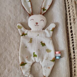 Doudou lapin DINOSAURE